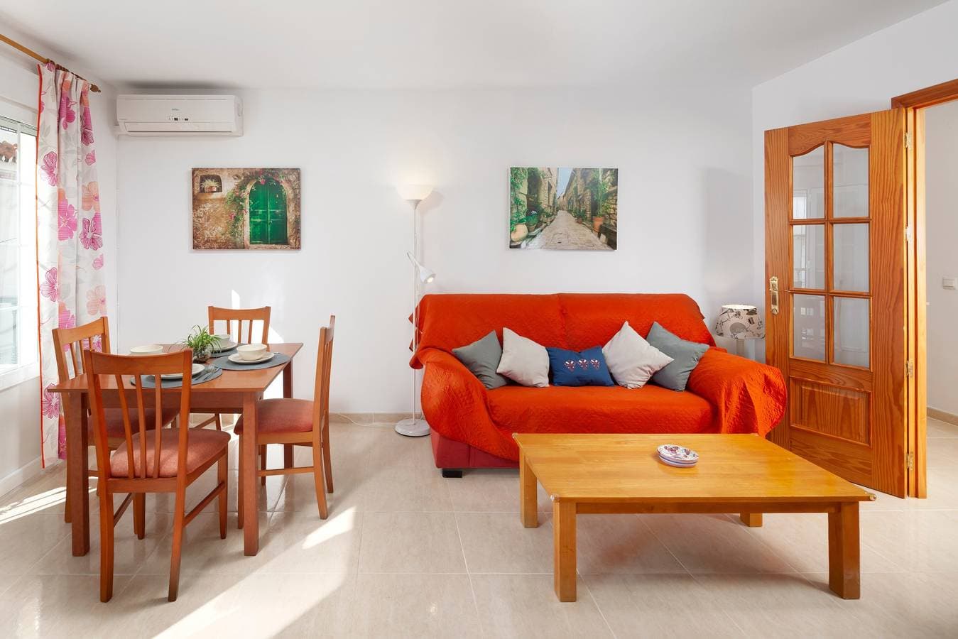 Foto 2 von 27: Ferienwohnung 'Meraki Nerja' mit Balkon und WLAN