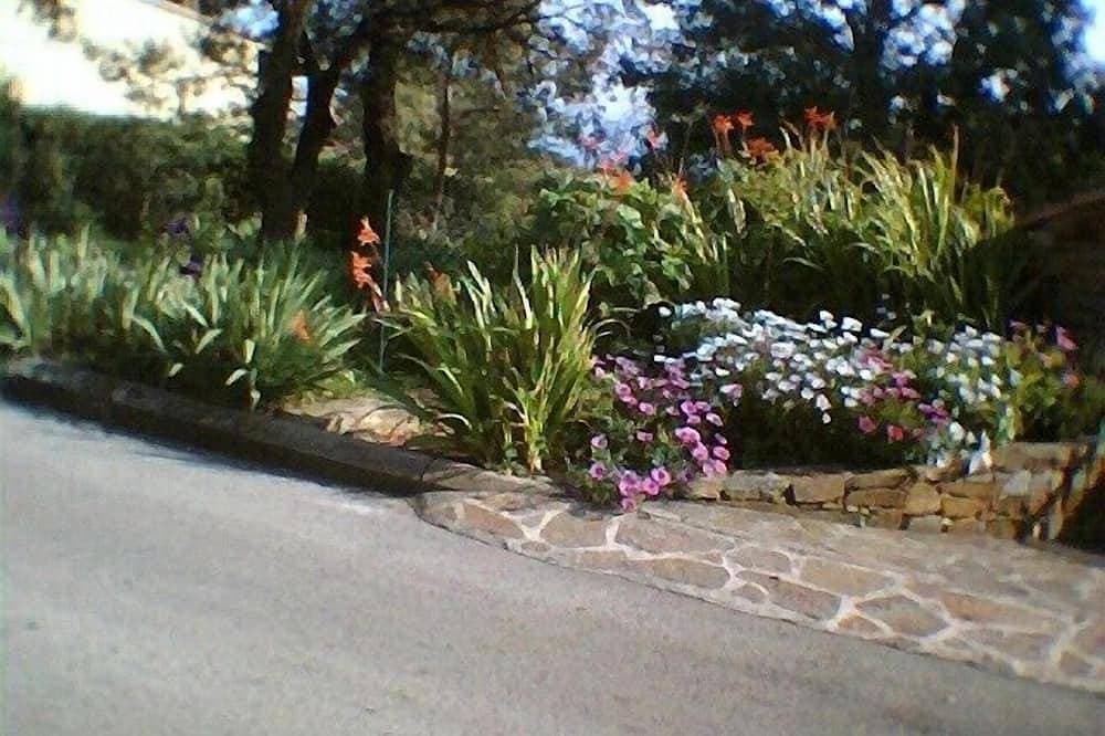 Foto 8 von 20: Geräumiges Erdgeschoss der Villa herrlicher Meerblick, nicht einsehbare Terrasse