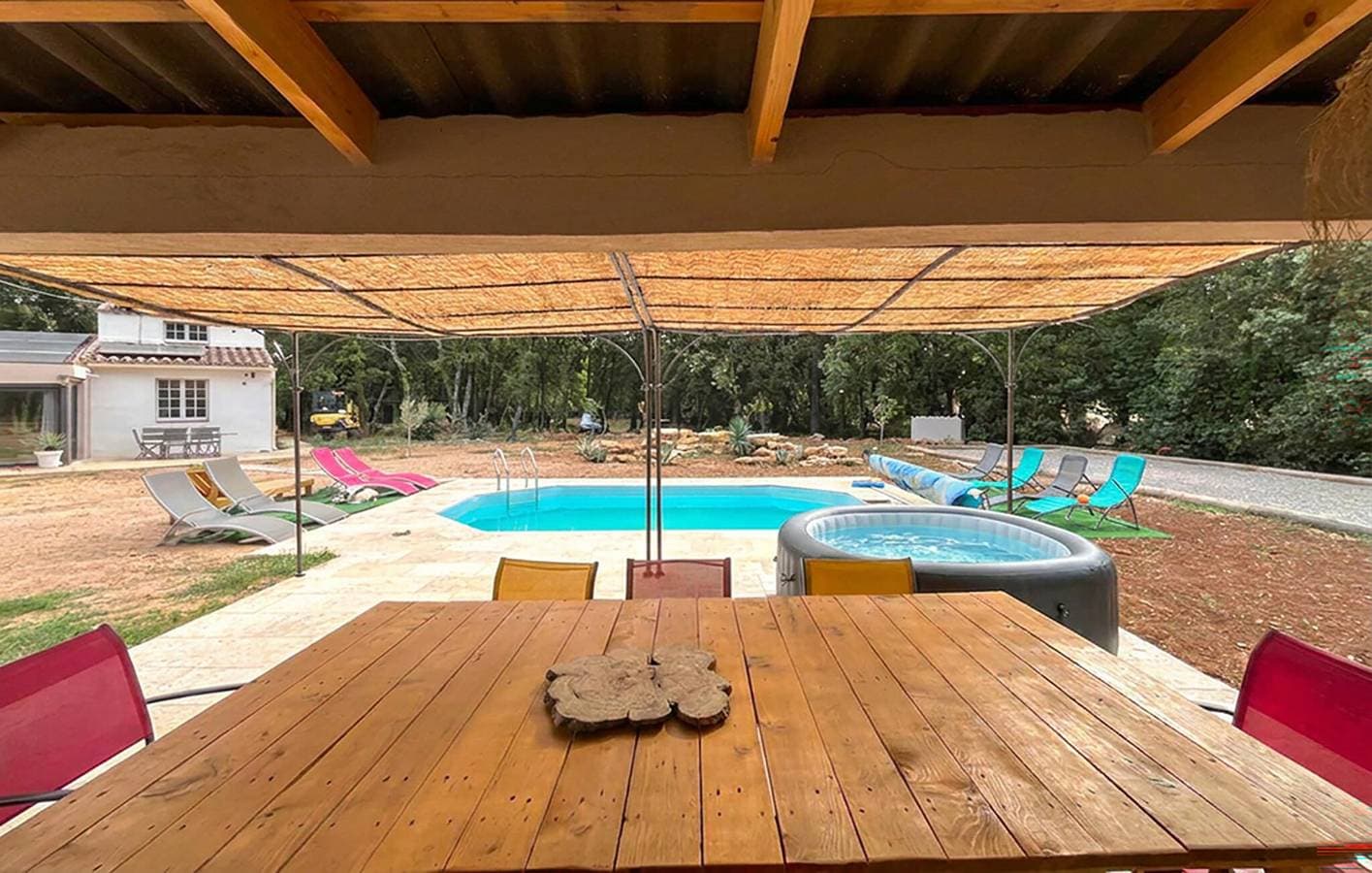 Foto 12 von 22: Gemütliche 1-Zimmer-Wohnung mit Pool und Terrasse in der Nähe des Stadtzentrums von Le Val