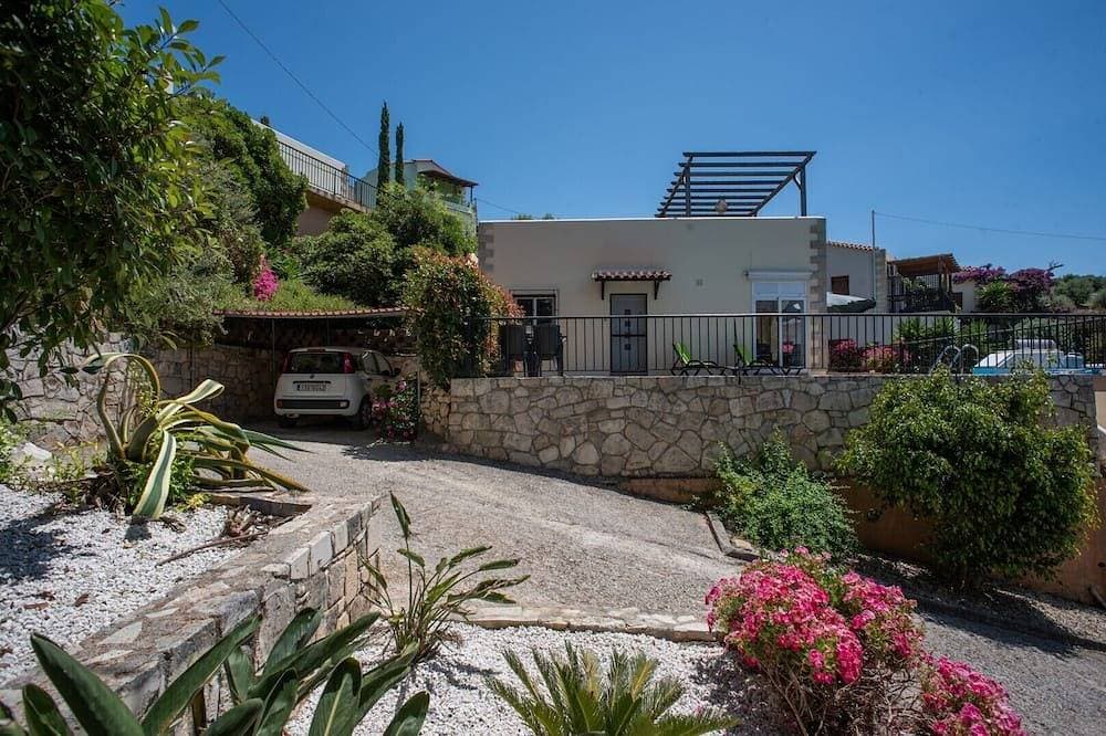 Foto 4 von 30: Private Pool★Wifi★Traditional Villa★Roof Terrace