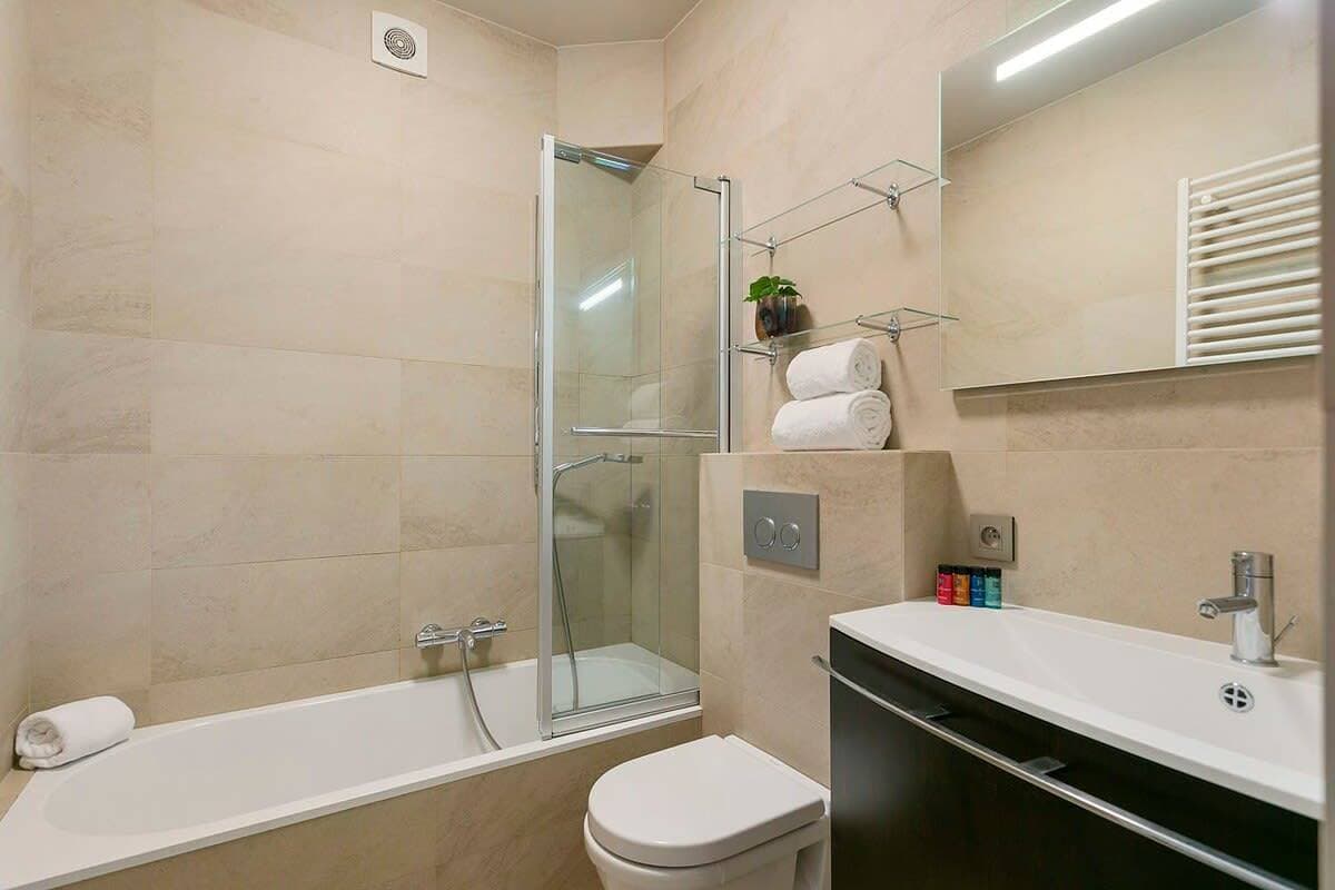 Foto 13 von 19: Ferienwohnung für 6 Personen mit Meerblick