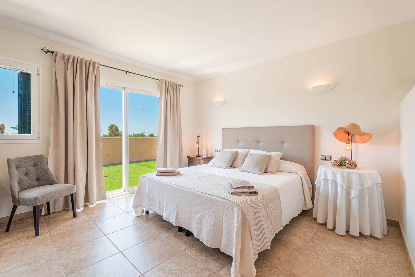 Foto 11 von 24: Villa 'S'Olivera de María' mit Bergblick, Pool, Whirlpool und privatem Grill