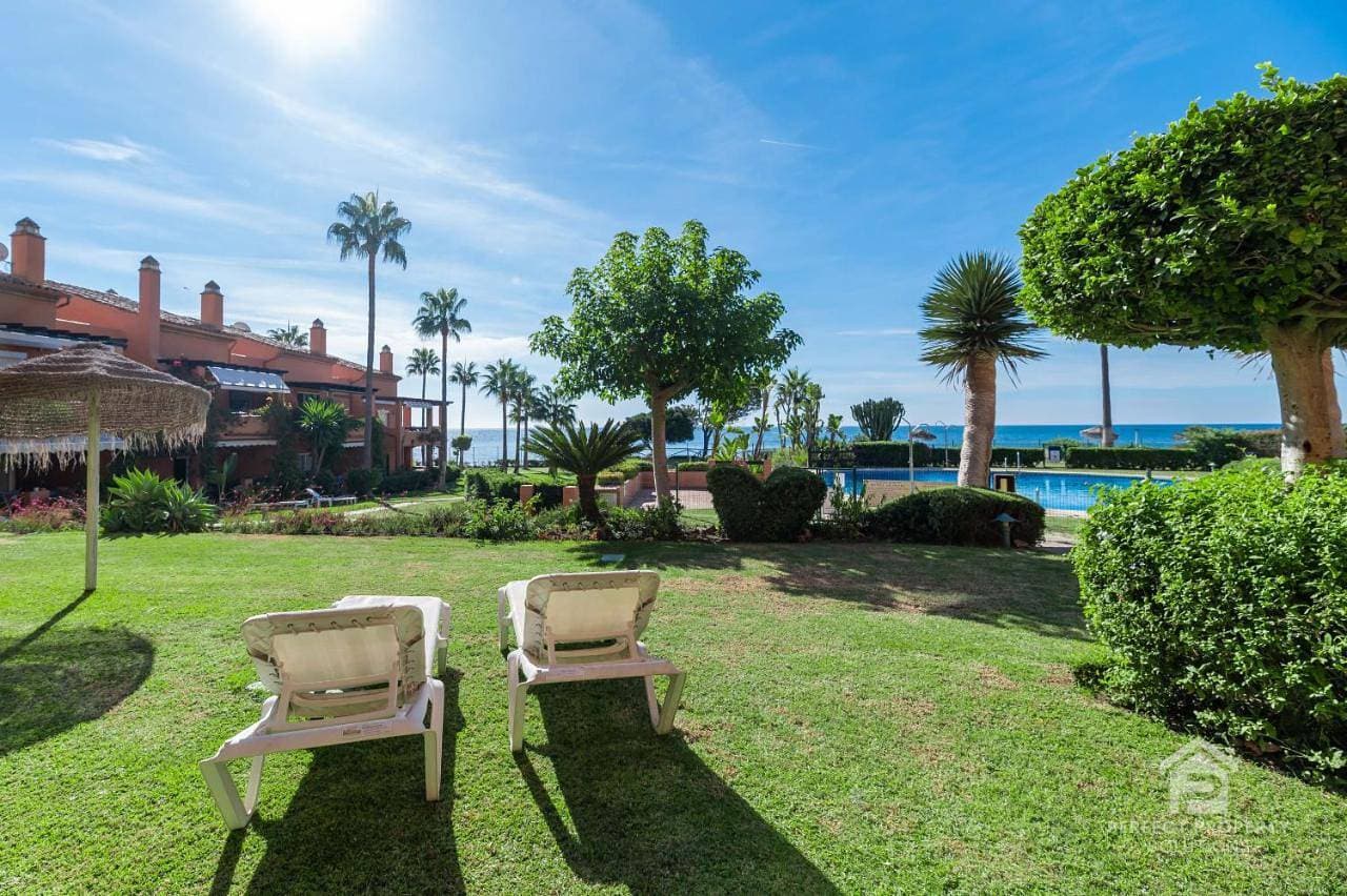 Foto 5 von 51: Two-Bedroom Apartment with Sea View
