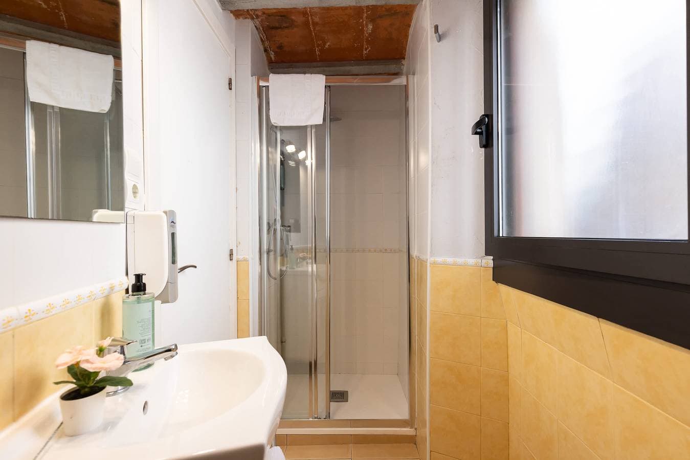 Foto 11 von 44: Ferienwohnung für 2 Personen mit Garten