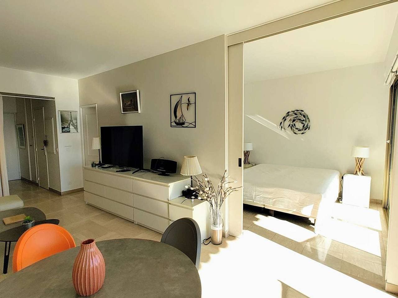 Foto 6 von 22: Modernes Apartment für 4 mit Klimaanlage und Parkplatz, Villeneuve-Loubet Strand