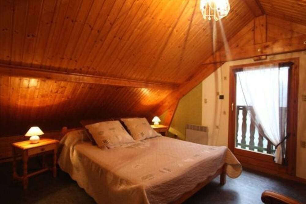 Foto 2 von 21: Charmantes Chalet im Grünen mit großer Terrasse, nah an Pistenplätzen und Wellnesszentrum