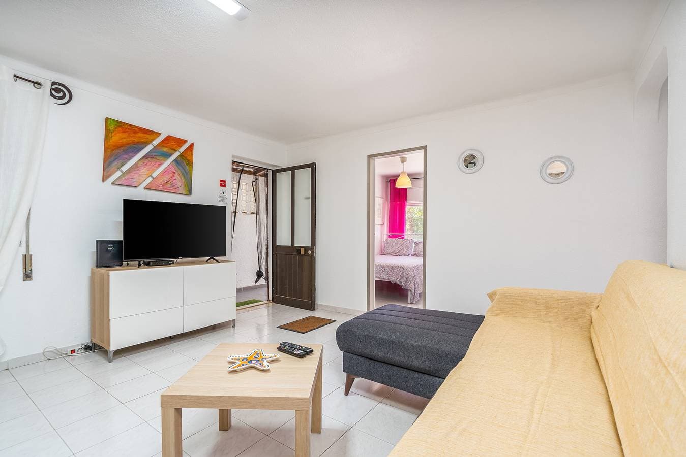 Foto 6 von 28: Apartment 'Isabel' mit Garten an den Klippen, nur 150 m vom Strand entfernt