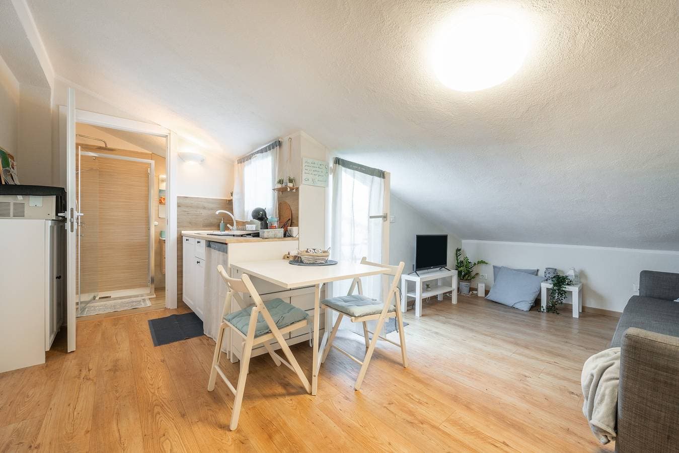 Foto 4 von 24: Ferienwohnung 'Al Chiaro Di Luna' mit Balkon, WLAN und Klimaanlage