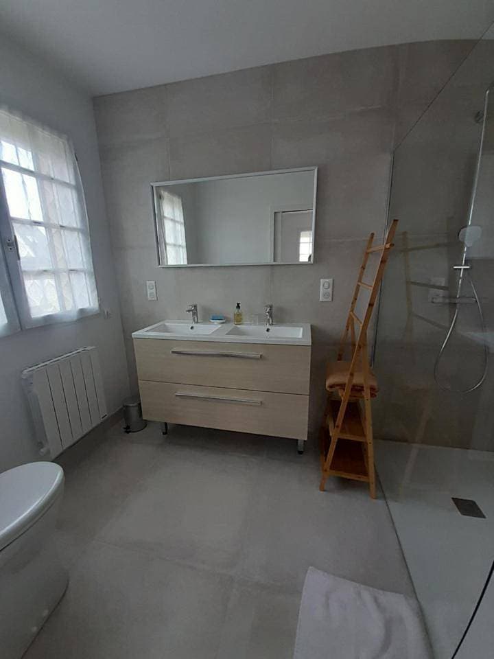 Foto 7 von 9: Double Room with Garden View