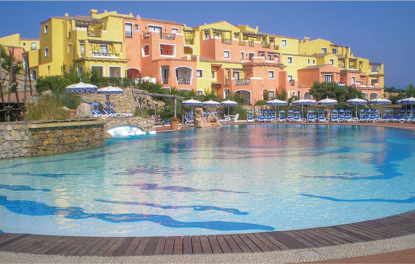 Foto 8 von 19: Punta De Su Turrione Pool Wohnung
