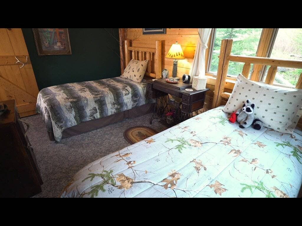 Foto 10 von 25: Executive Log Home Lake Superior Spektakuläre Aussichten - WIFI!