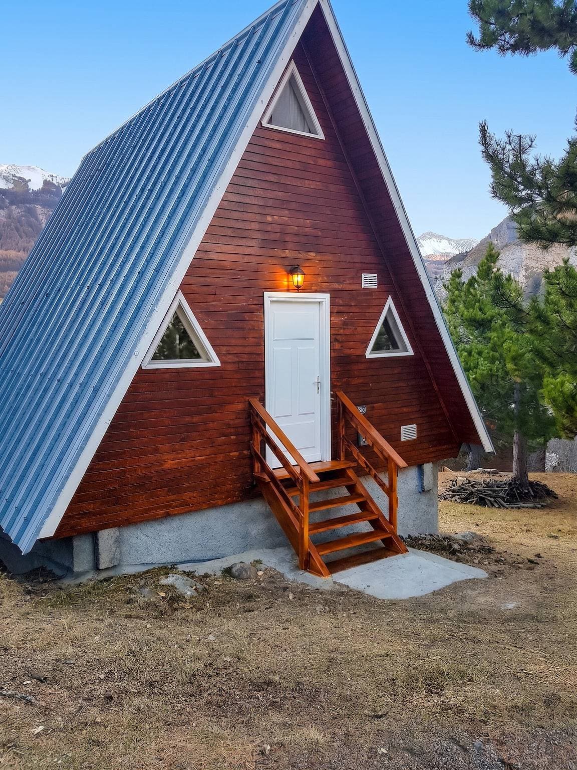 Gemütliches Chalet in Allos mit Garten und Grill 1
