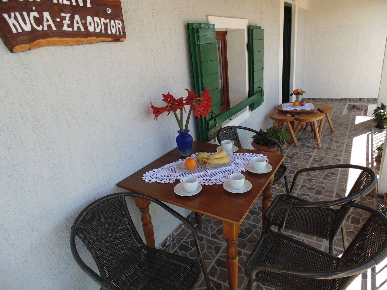 Foto 9 von 38: Ferienhaus in Starigrad am Strand