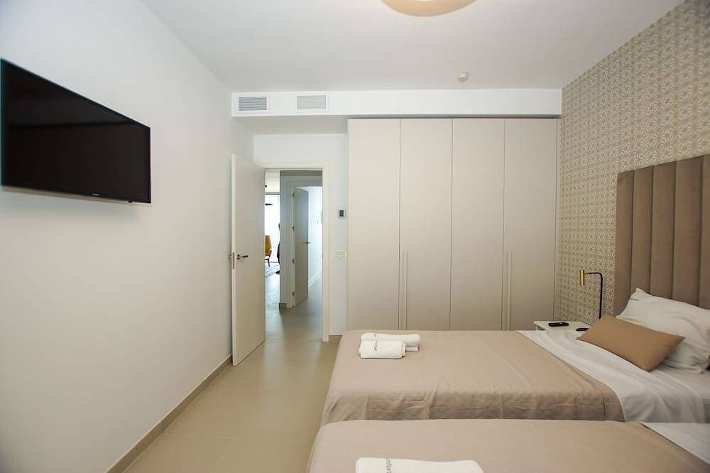 Foto 8 von 30: Stupa Hills 2bed with sea view , spa , indoor pool