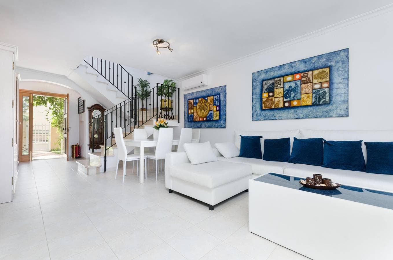 Foto 8 von 52: Es Repos - Ferienhaus mit privaten Pool 500 m vom Strand entfernt. WiFi gratis