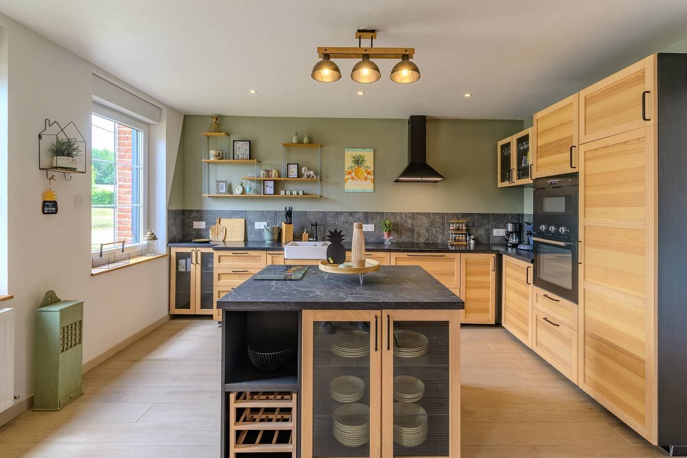 Foto 4 von 15: Ferienhaus für 9 Personen mit Terrasse