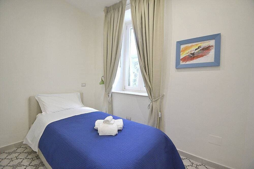 Foto 6 von 24: Villa Elicona B: A welcoming apartment situated in a central location, at a short distance from the Cathedral of Ravello, with Free Wi-Fi.