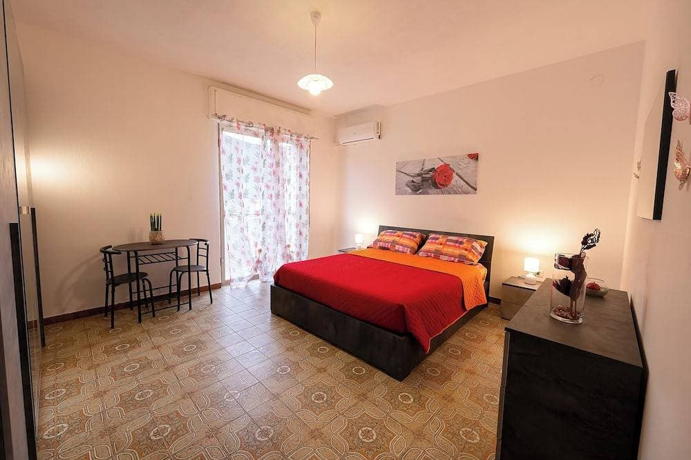 Foto 5 von 12: Gemütliche Ferienwohnung in Arbus für 4 Personen mit Pinienwaldblick