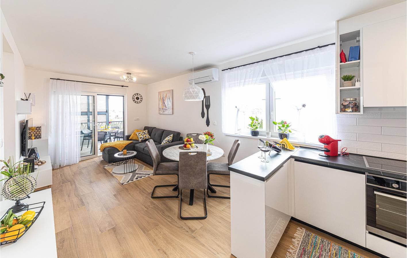 Foto 4 von 17: Gemütliche Wohnung in der Nähe von Copa Cabana mit Terrasse und Parkplatz