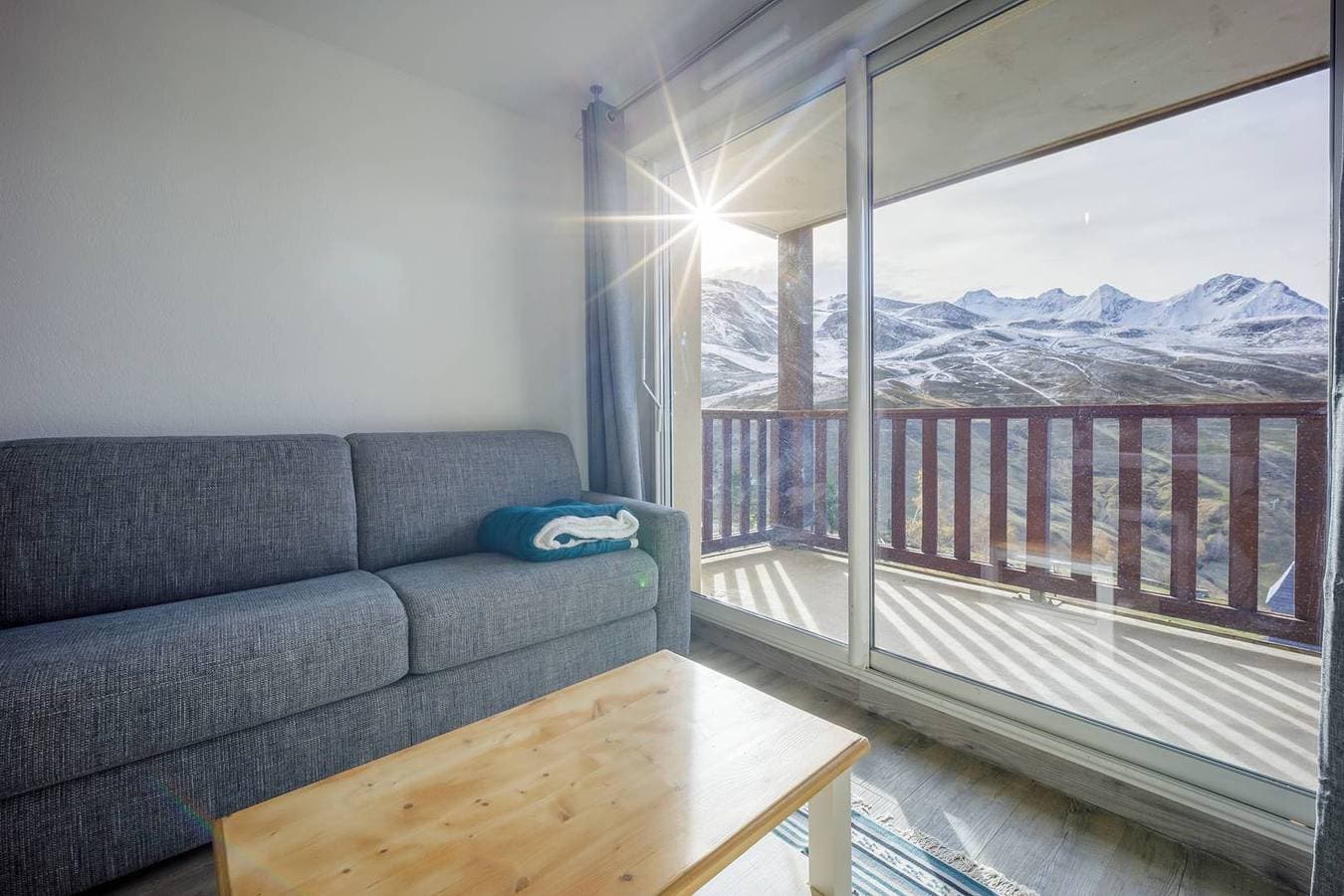 Foto 5 von 16: Ferienwohnung für 6 Personen mit Balkon