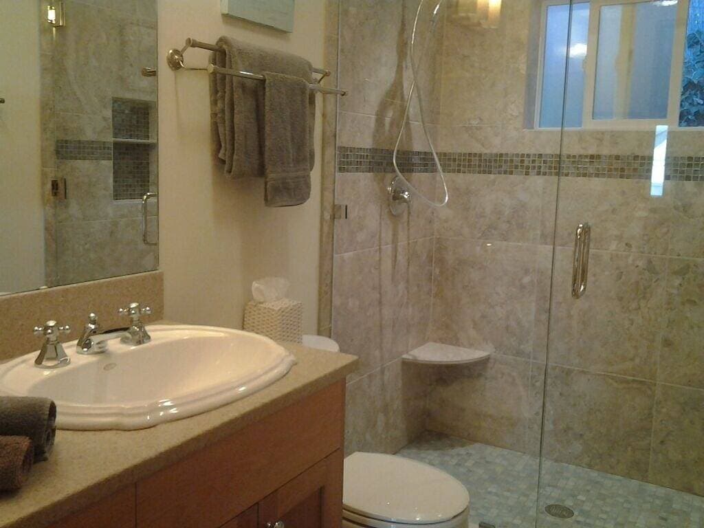 Foto 2 von 24: Magisches 5-Sterne-Custom-Haus Mit Meerblick - 2014 Gebaut
