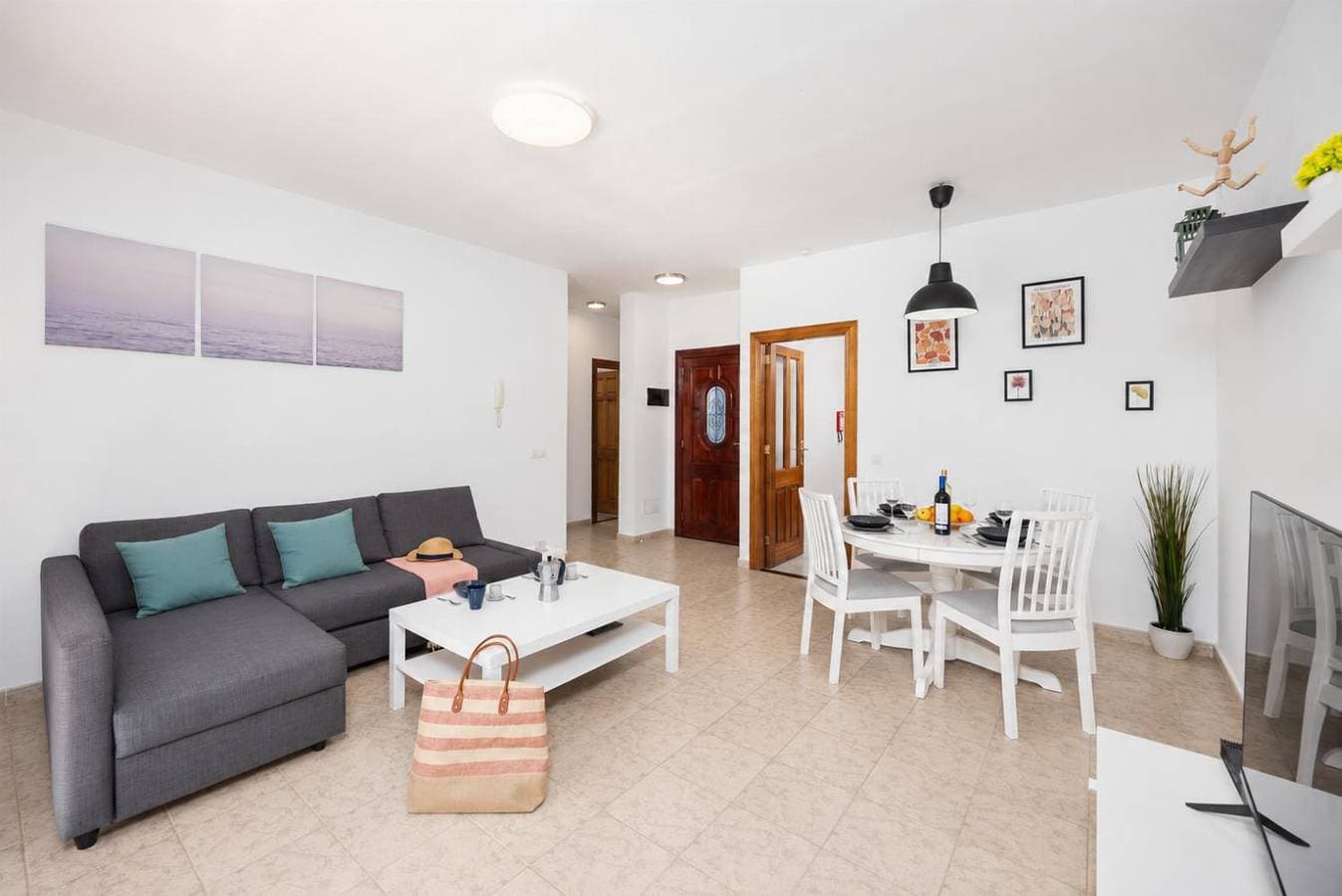 Foto 9 von 19: Villa für 4 Personen mit Terrasse