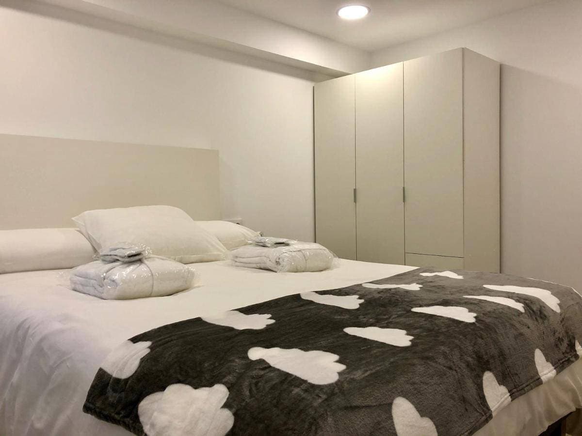 Foto 4 von 13: Two-Bedroom Apartment