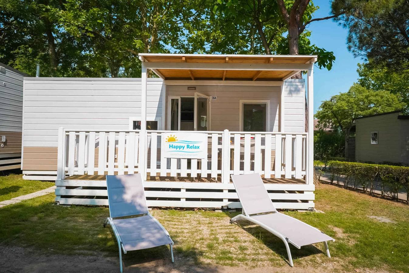 Foto 2 von 31: Mobilehome mit Klimaanlage, Terrasse und Pool