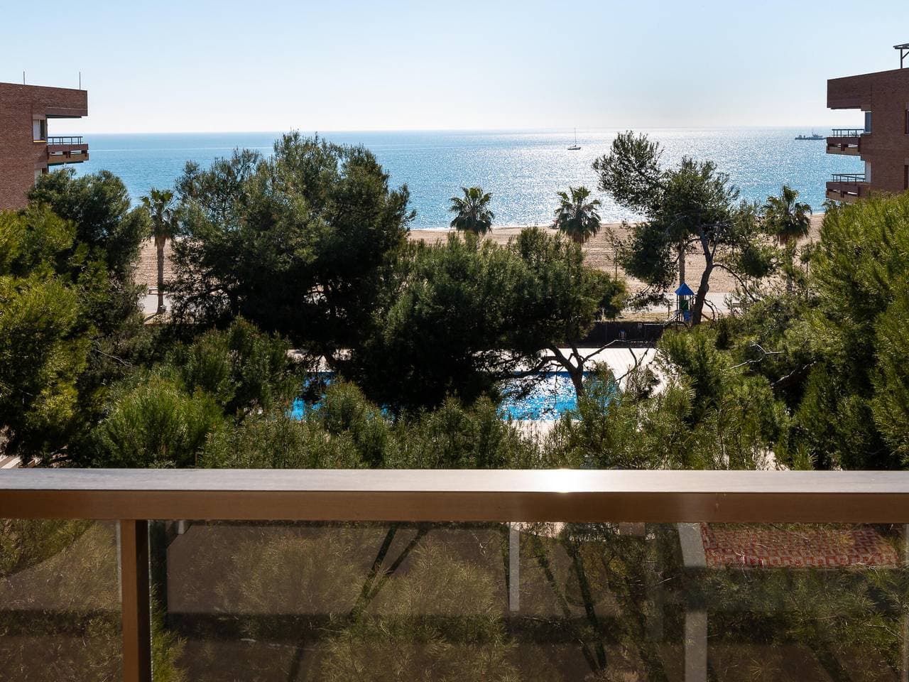 Foto 4 von 36: Familienapartment mit Pool am Meer