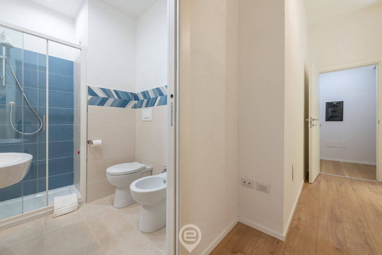 Foto 9 von 26: Zimmer für 2 Personen mit Balkon/Terrasse