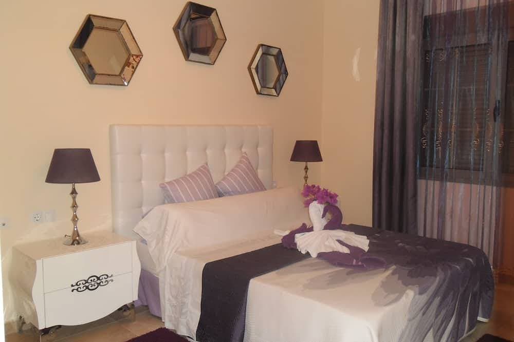 Foto 2 von 30: Romantische  Villa Romeo mit privaten Pool, mit herlichen Panoramameerblik auf d