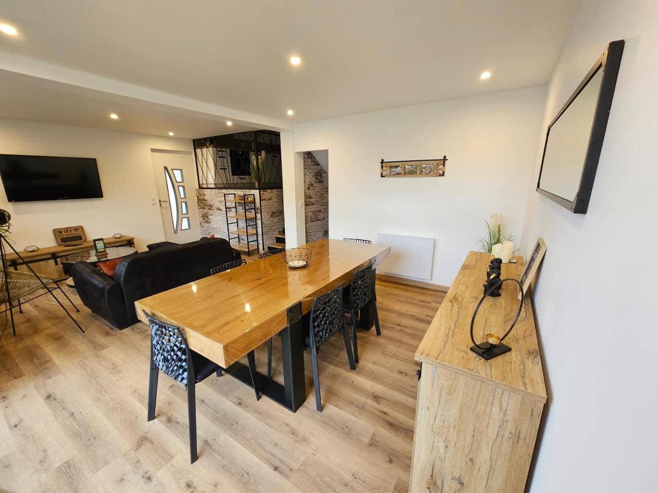 Foto 7 von 19: Three-Bedroom House