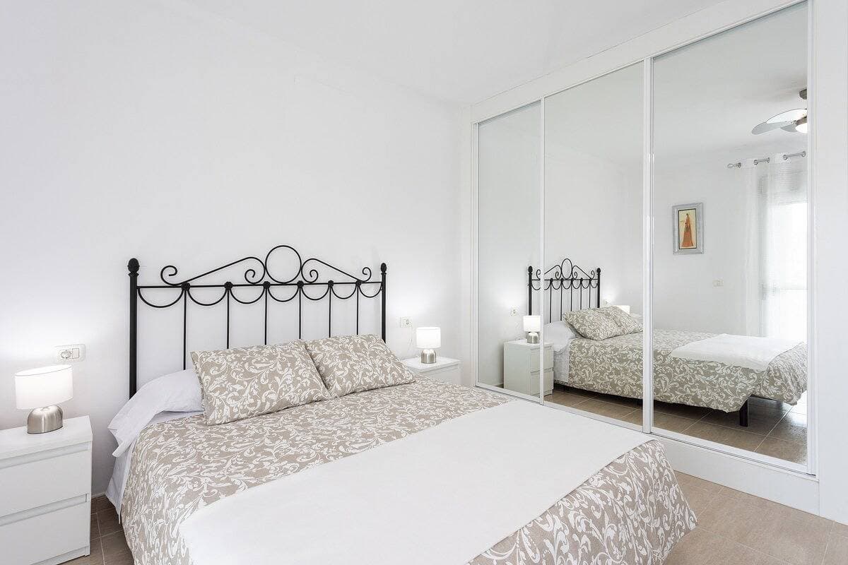 Foto 13 von 42: Ferienwohnung für 4 Personen mit Pool