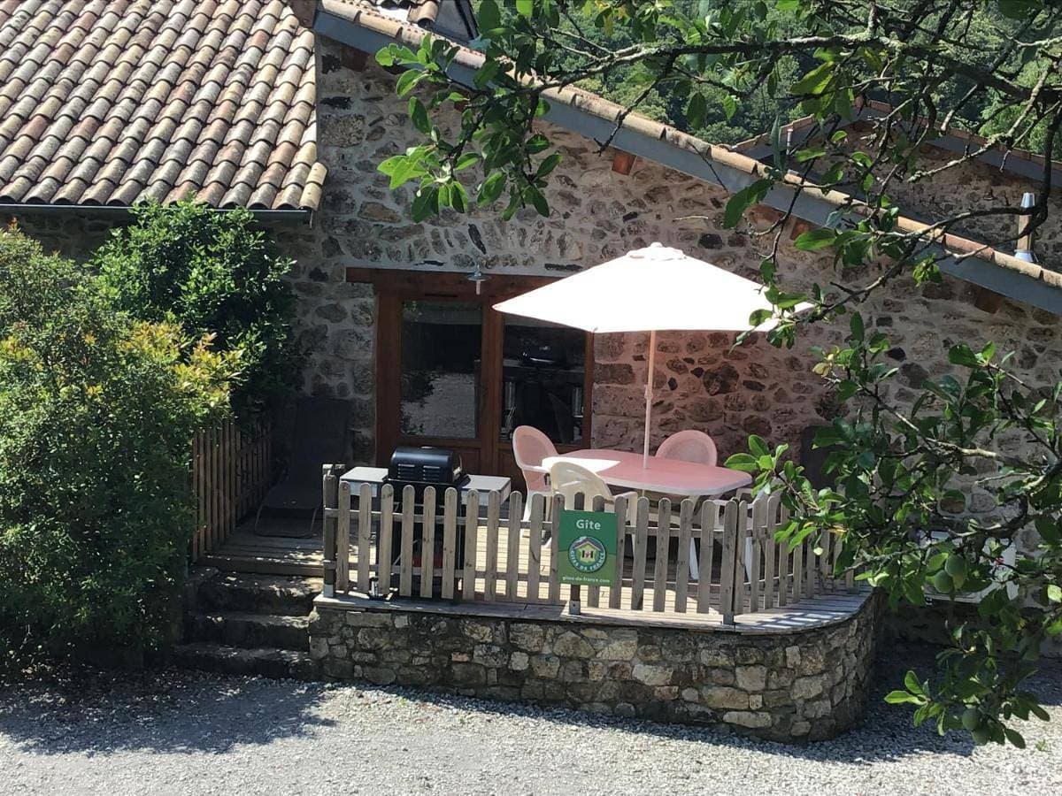 Les Gîtes La Chareyre 1