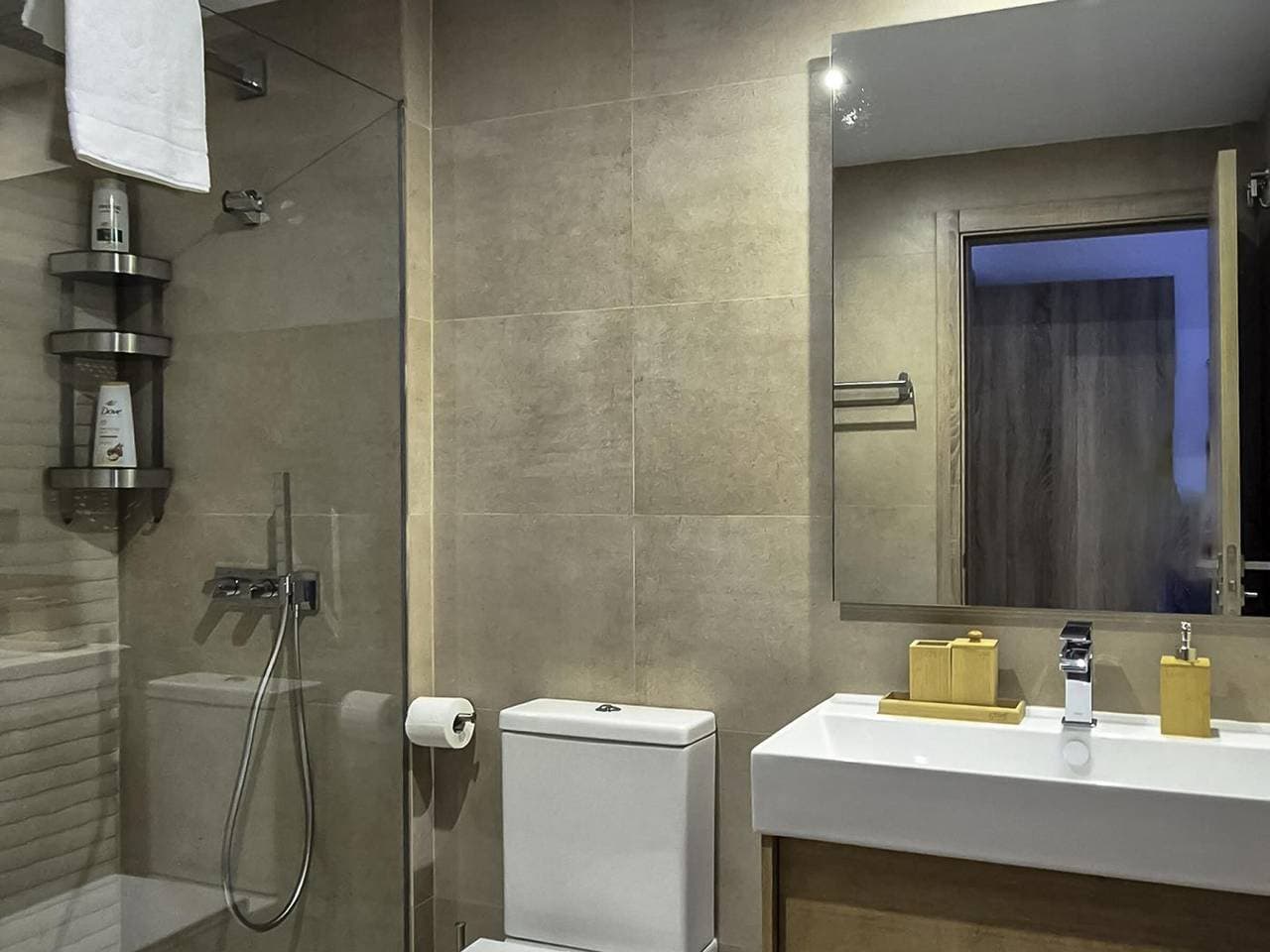 Foto 7 von 25: Moderne Wohnung nahe Strand - 4 Pers.