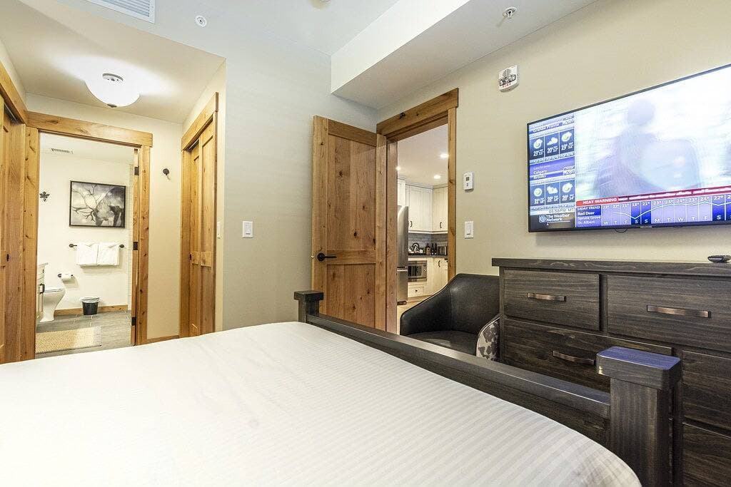 Foto 8 von 31: Luxuriöses Condo im Herzen von Canmore