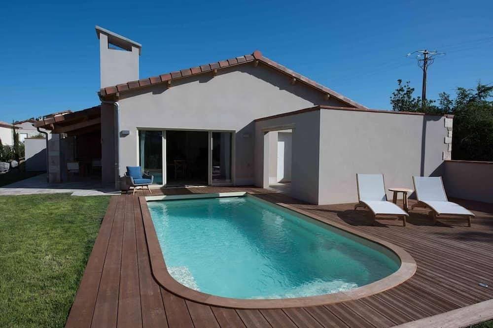 Neue Luxus-3-Bett-Villa mit privatem Pool auf Chateau Immobilien 1