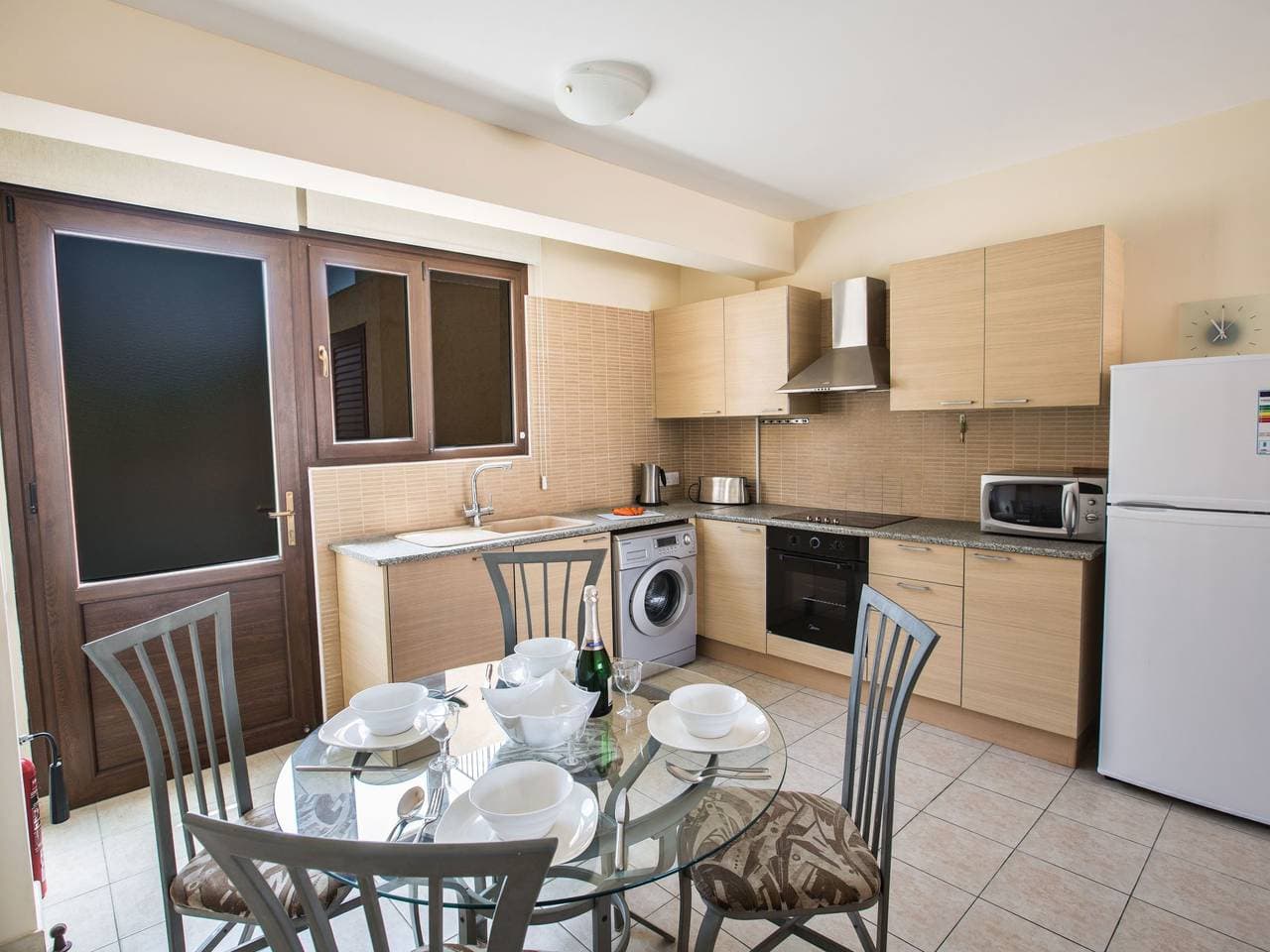 Foto 6 von 12: Gemütliche Wohnung in der Nähe des Nissi Beach