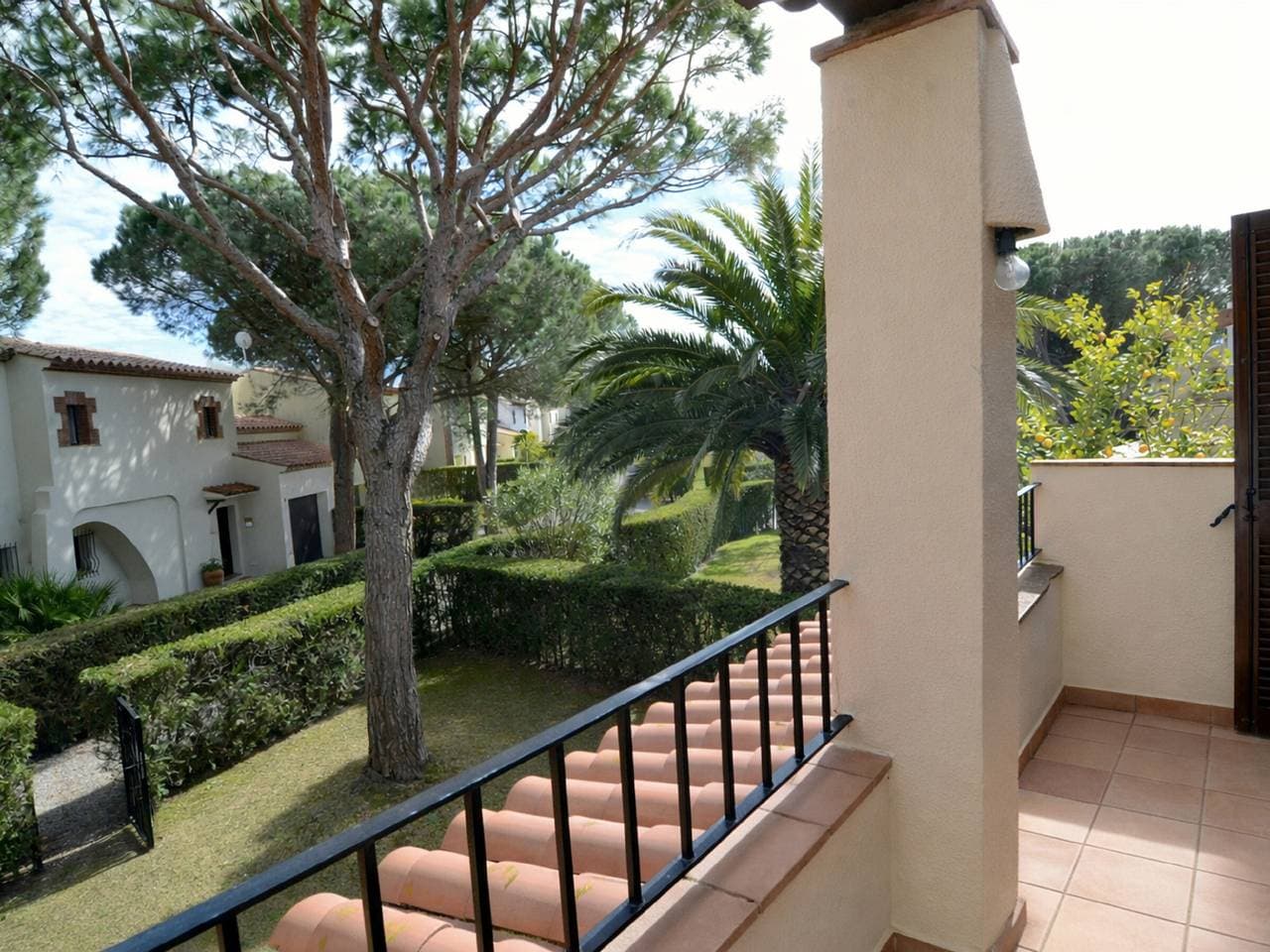 Foto 6 von 27: Ferienhaus in Pals mit Pool und Garten