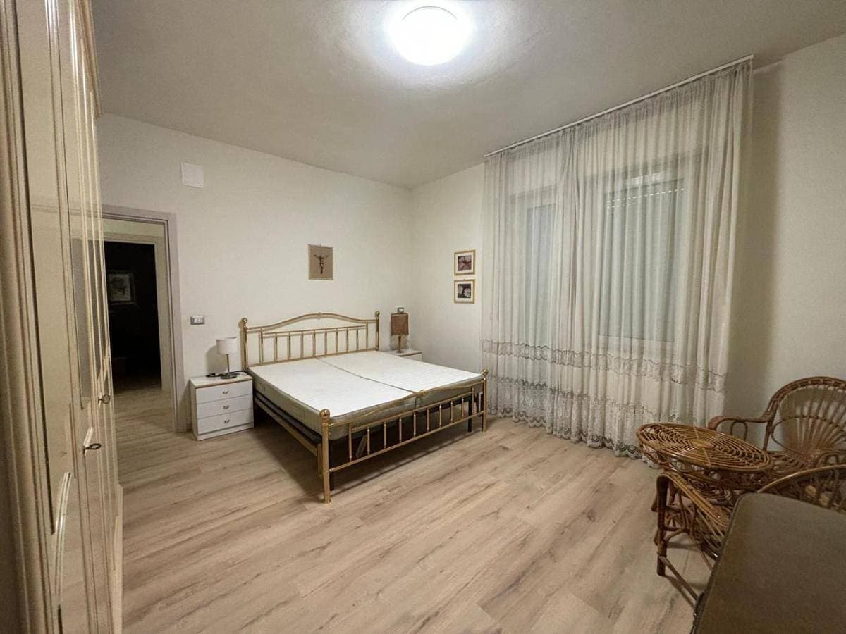 Foto 5 von 15: One-Bedroom Apartment