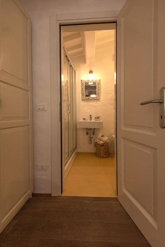 Foto 9 von 26: Double Room