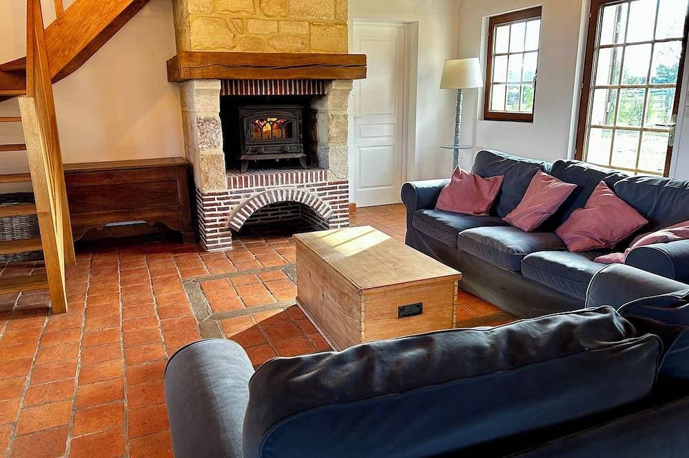 Foto 8 von 25: L'Etape Normande ~ country house with Jacuzzi