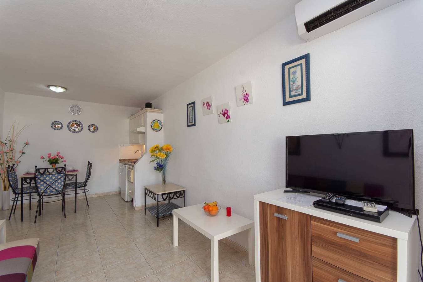 Foto 12 von 35: Ferienwohnung für 3 Personen mit Pool