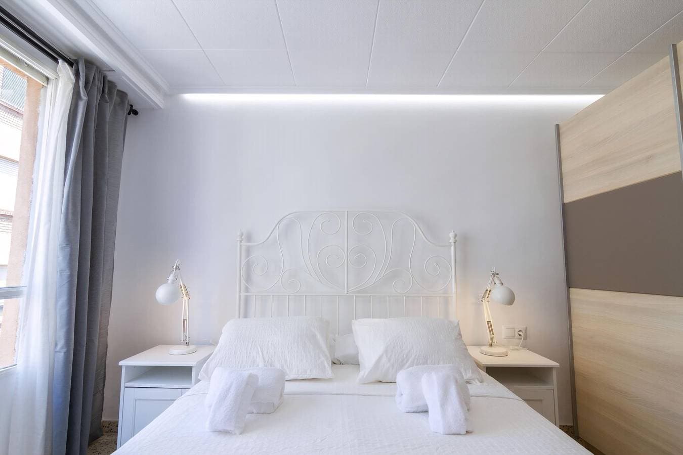 Foto 2 von 21: Ferienwohnung für 4 Personen mit Balkon