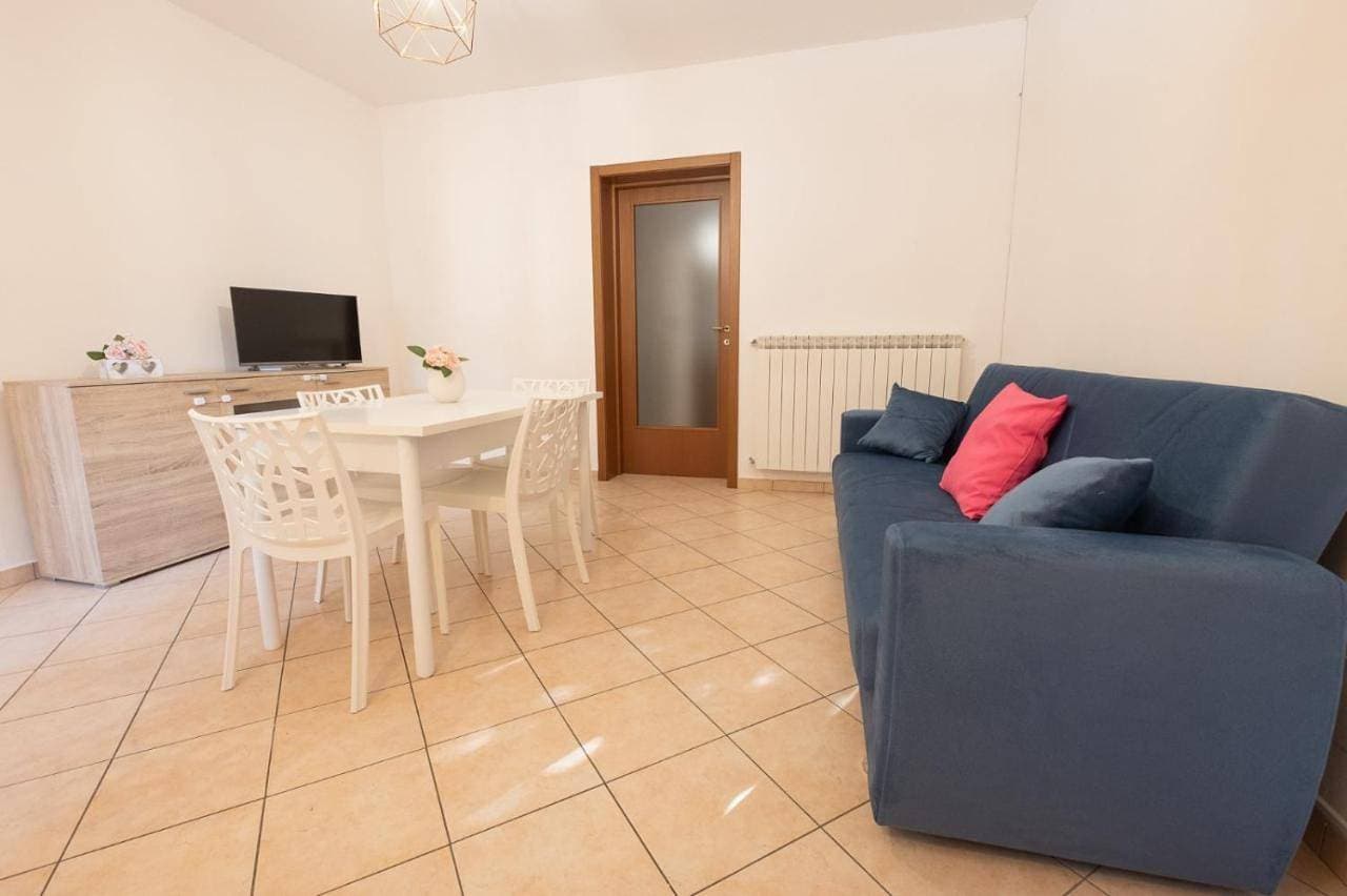 Foto 5 von 15: Two-Bedroom Apartment