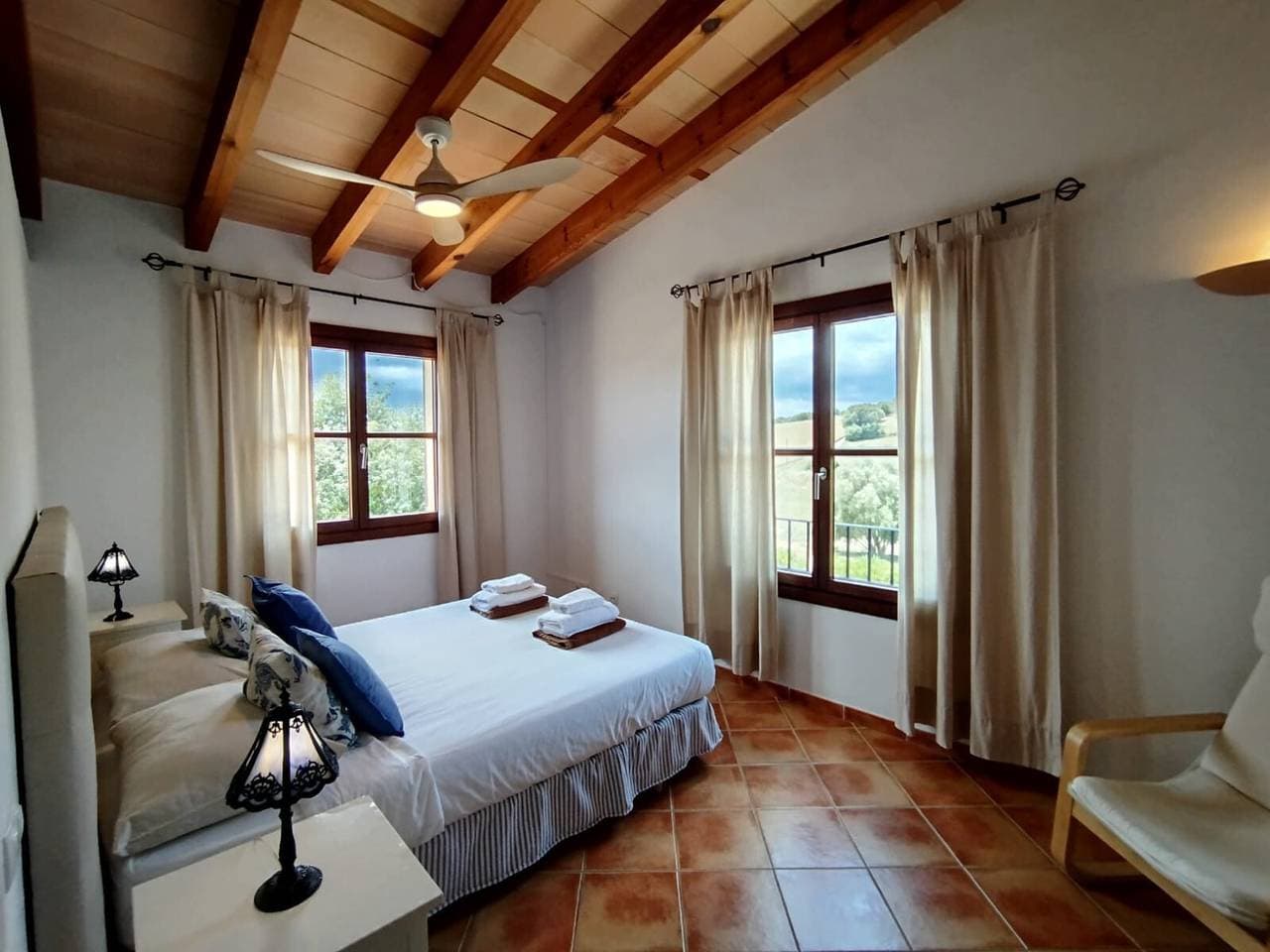 Foto 13 von 25: Traumhafte Finca mit Pool, WLAN und Terrasse; Parkplätze vorhanden