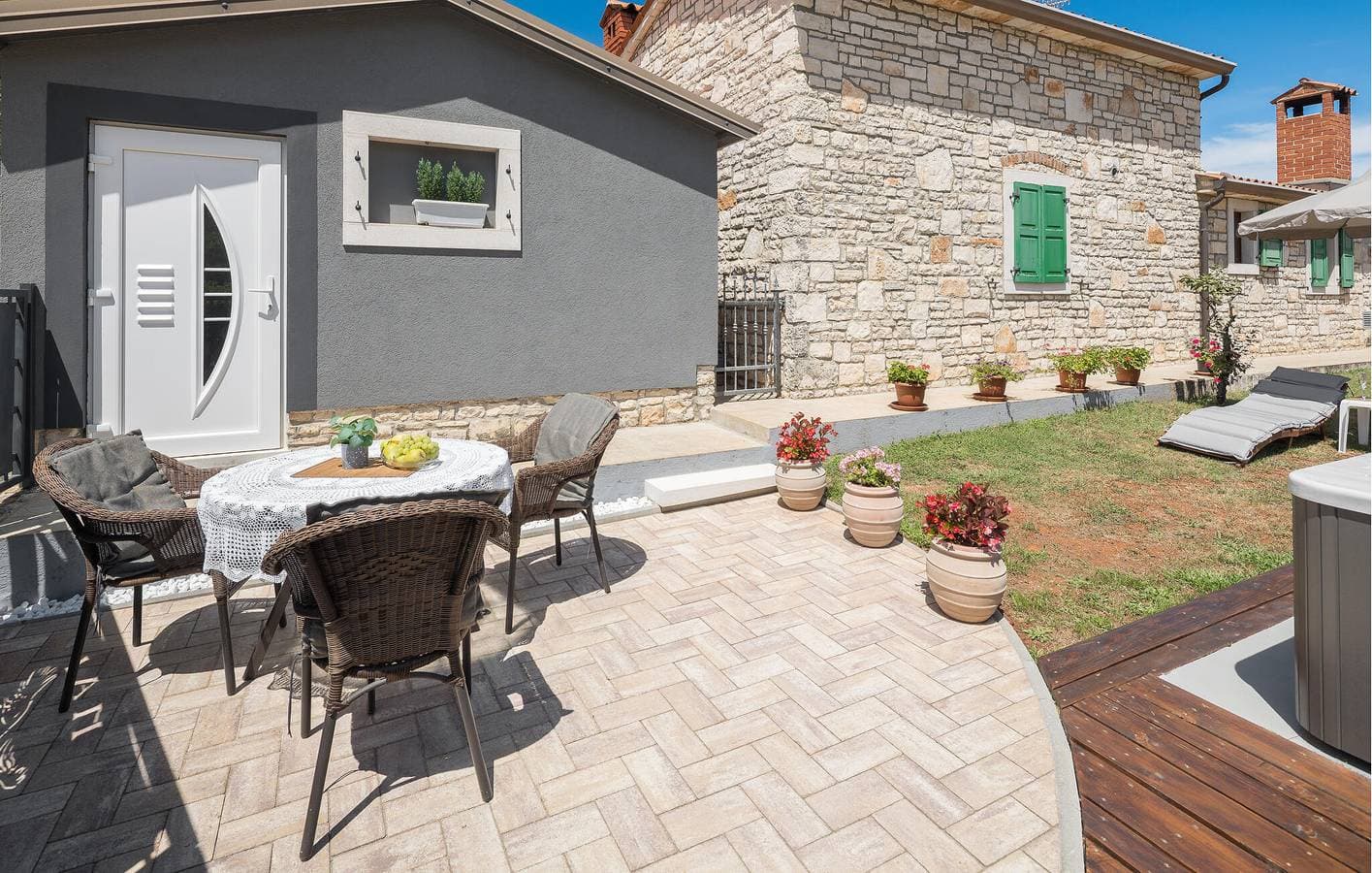 Foto 11 von 24: Gemütliche Ferienwohnung mit Terrasse in der Nähe der Küste und des Stadtzentrums in Kanegra