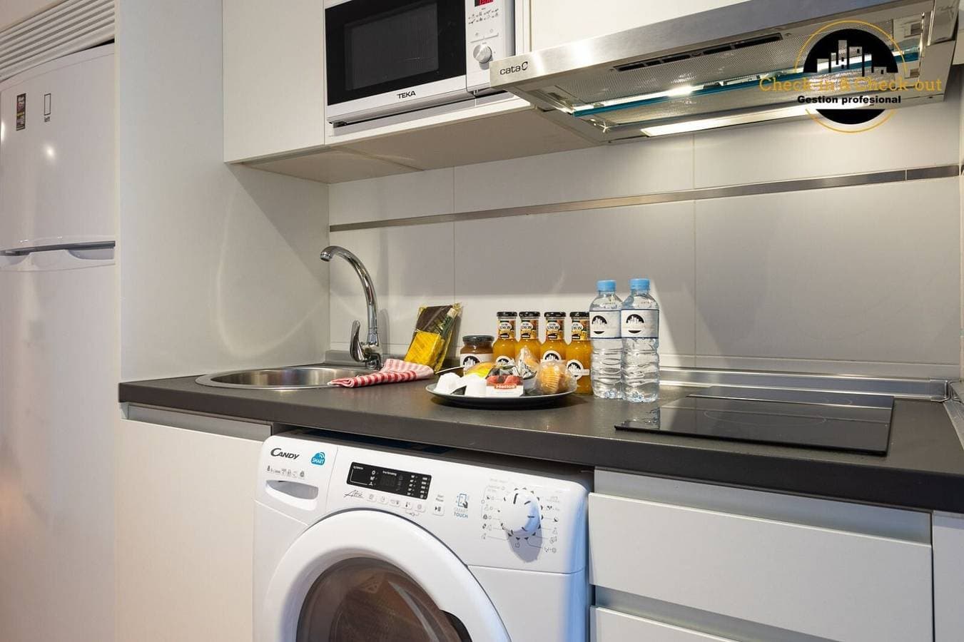 Foto 7 von 17: Apartment La Rosaleda mit Balkon, WLAN und Klimaanlage