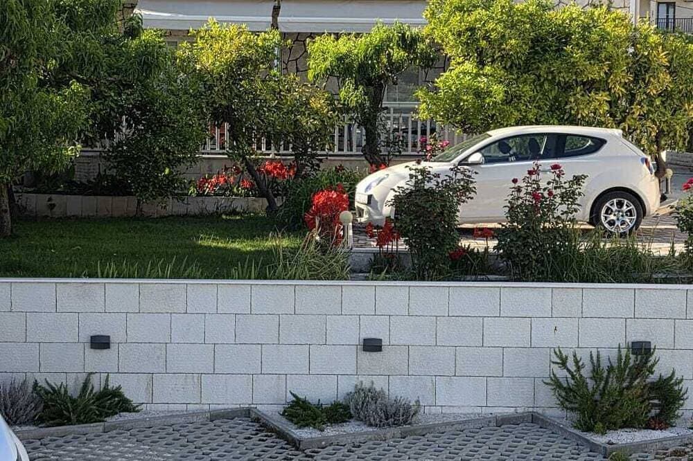 Foto 12 von 28: Schöne Wohnung Barada (****) in der Nähe des Meeres