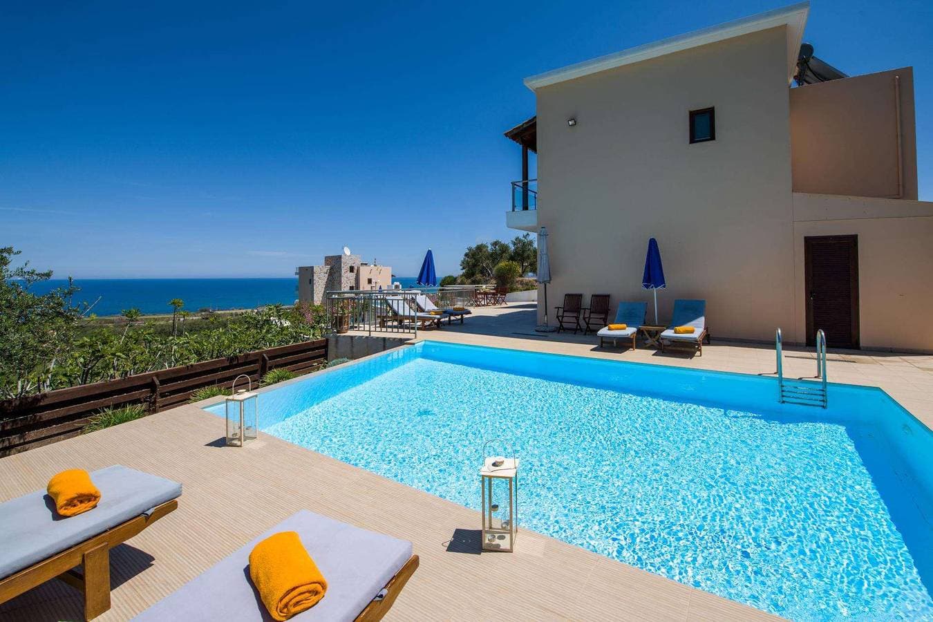 Foto 9 von 34: Villa für 8 Personen